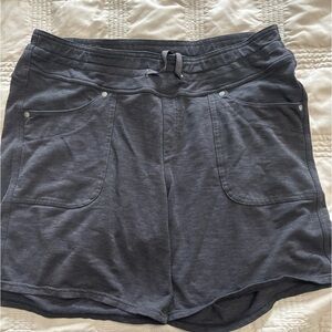 Kuhl  MOVA women’s‎ hiking outdoor shorts Heathered gray 12 stretch